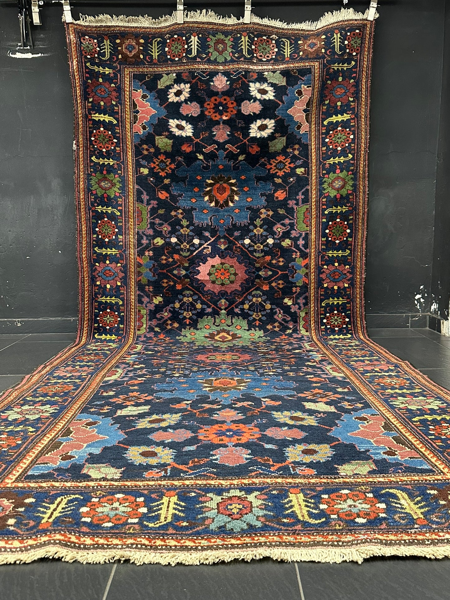 Orientteppich handgeknüpft 340x157 cm Malayer antik Teppich