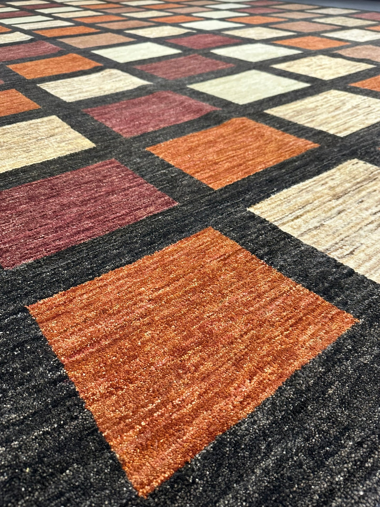Orientteppich handgeknüpft 410x302 cm Gabbeh Musterfelder