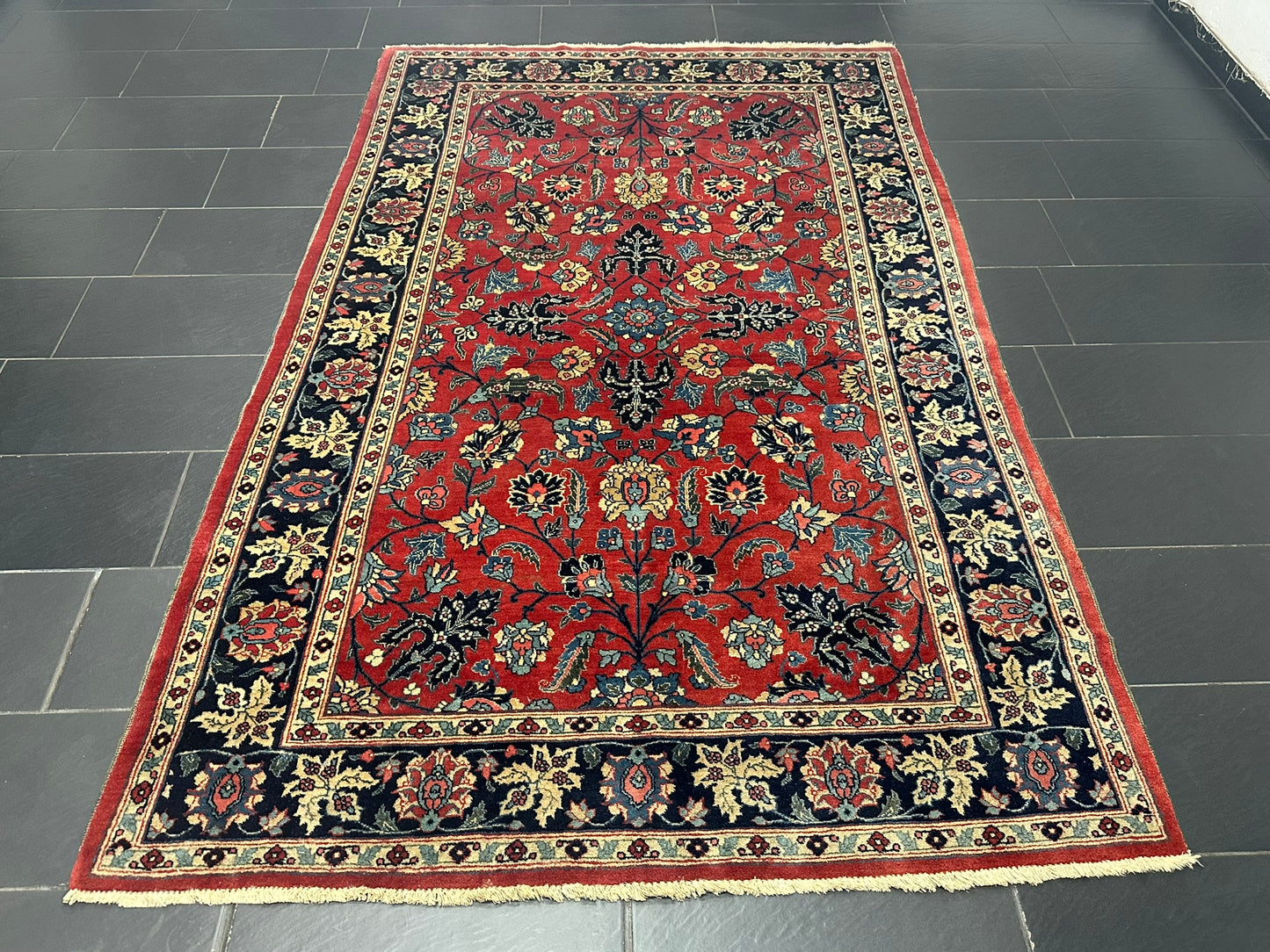 Antiker Orientteppich handgeknüpft Täbriz 275x180 cm