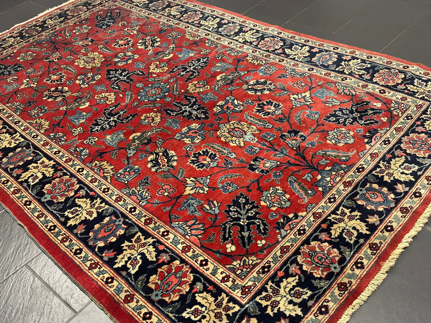 Antiker Orientteppich handgeknüpft Täbriz 275x180 cm