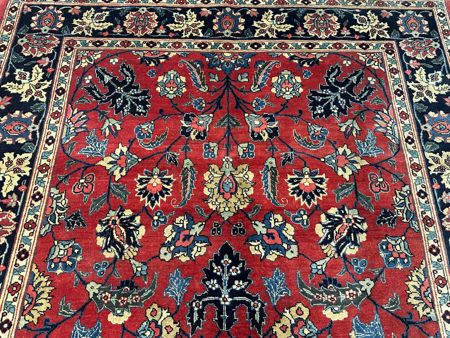 Antiker Orientteppich handgeknüpft Täbriz 275x180 cm