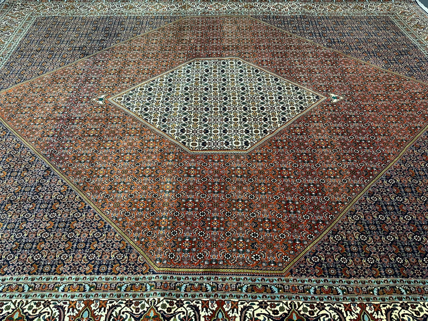 Orientteppich handgeknüpft 397x308 cm Bidjar Korkwolle