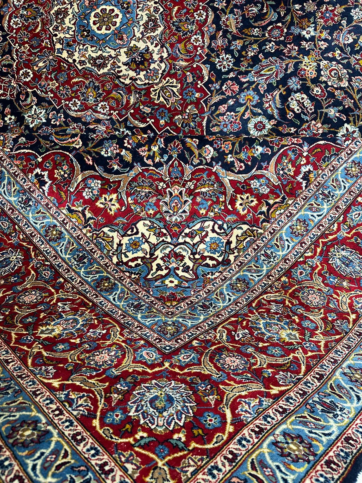 Orientteppich handgeknüpft Keschan Medaillon 400x300 cm