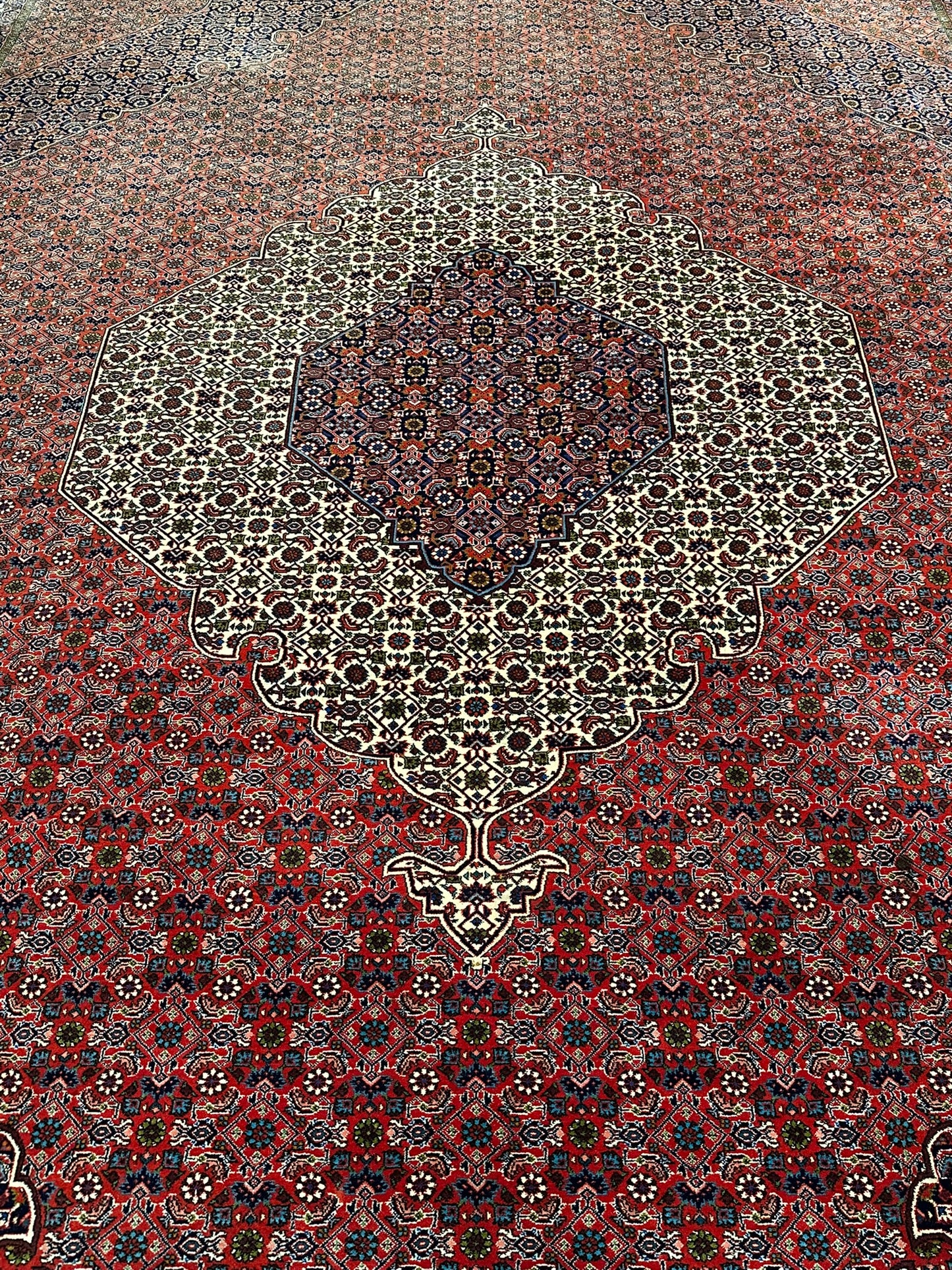 Orientteppich handgeknüpft Bidjar Korkwolle 340x255 cm