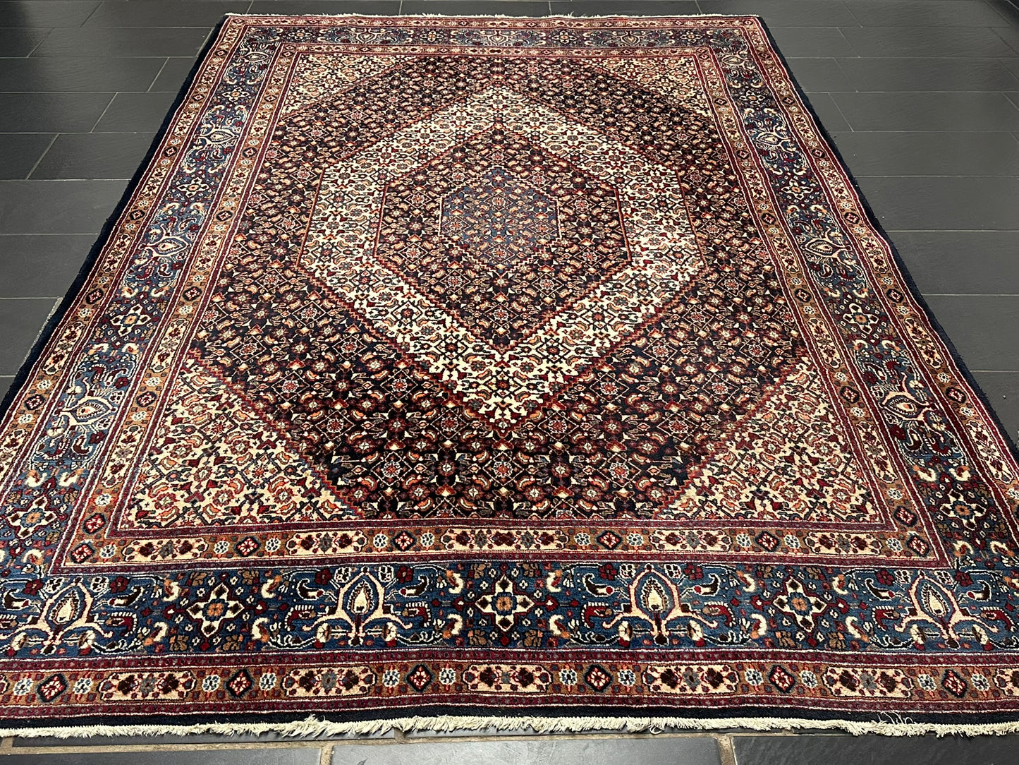 Orientteppich handgeknüpft Bidjar 315x217 cm