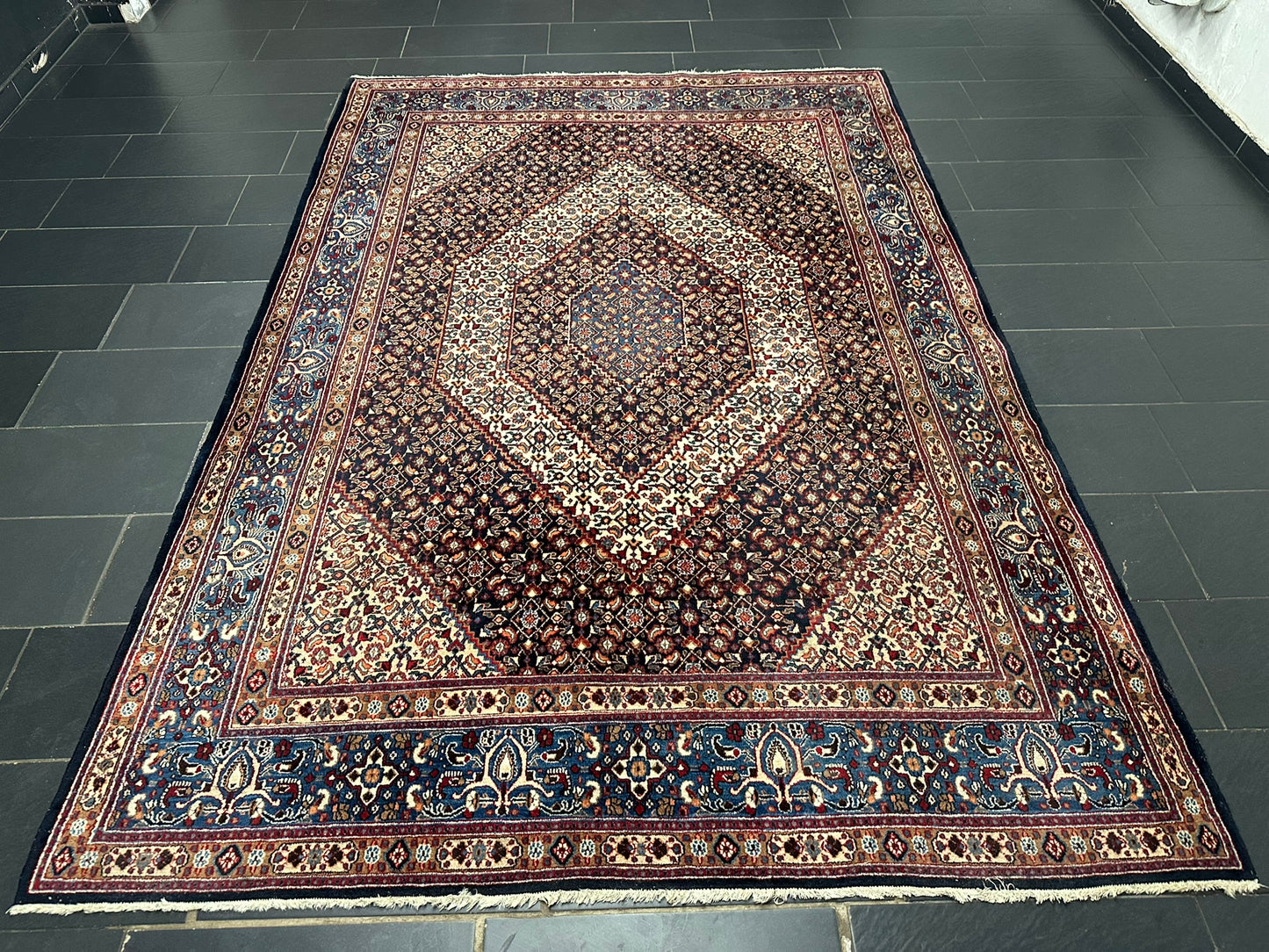 Orientteppich handgeknüpft Bidjar 315x217 cm