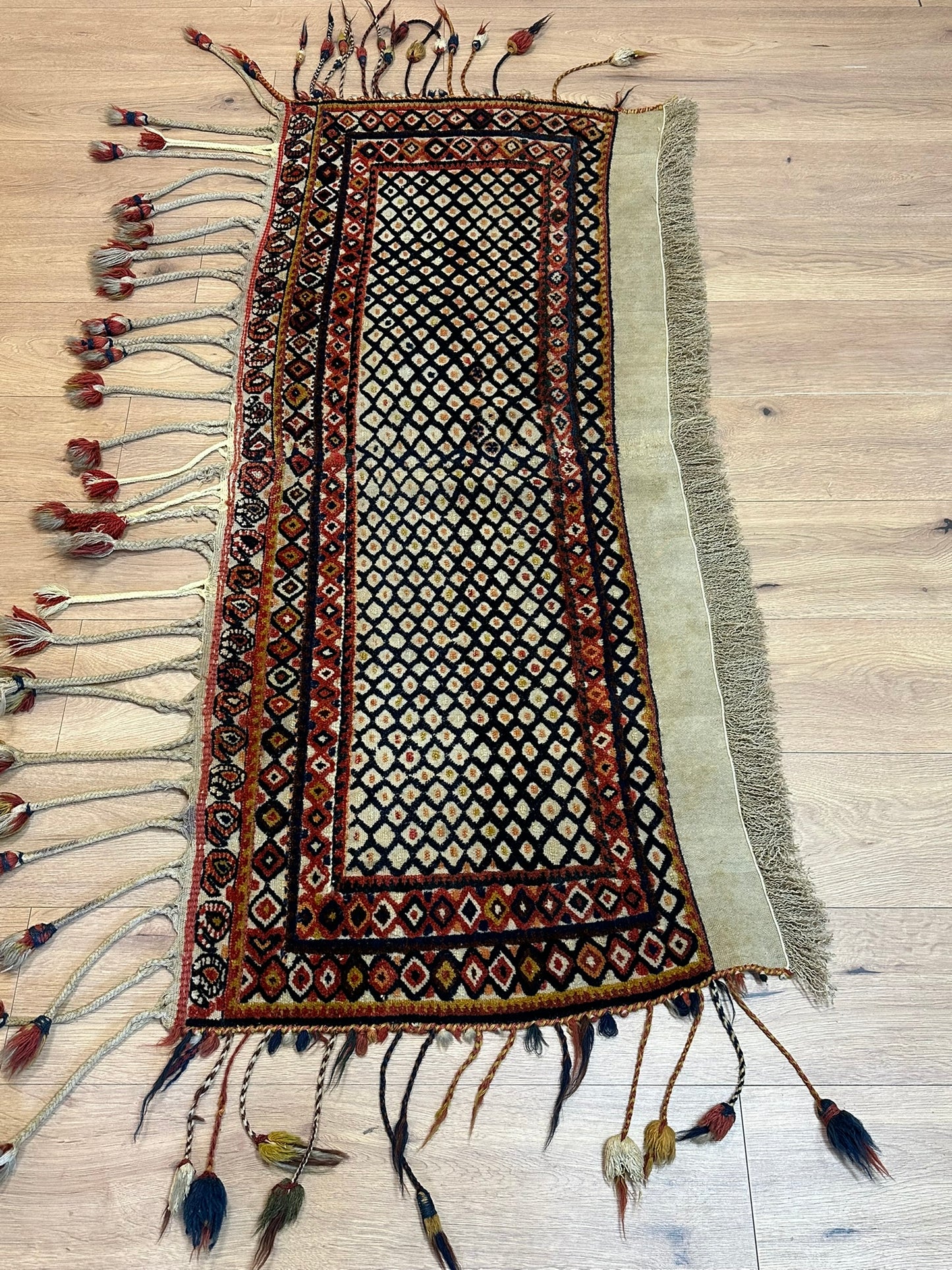 Orientteppich handgeknüpft 155x67 Bachtiar Muster antiker