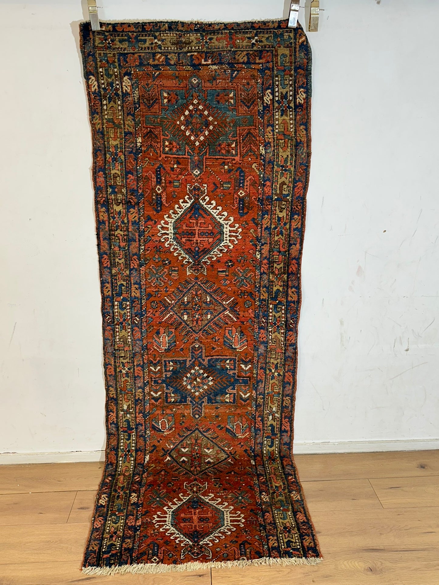 Antiker Orientteppich handgeknüpft  Heriz Läufer naturfarben 250x90 cm