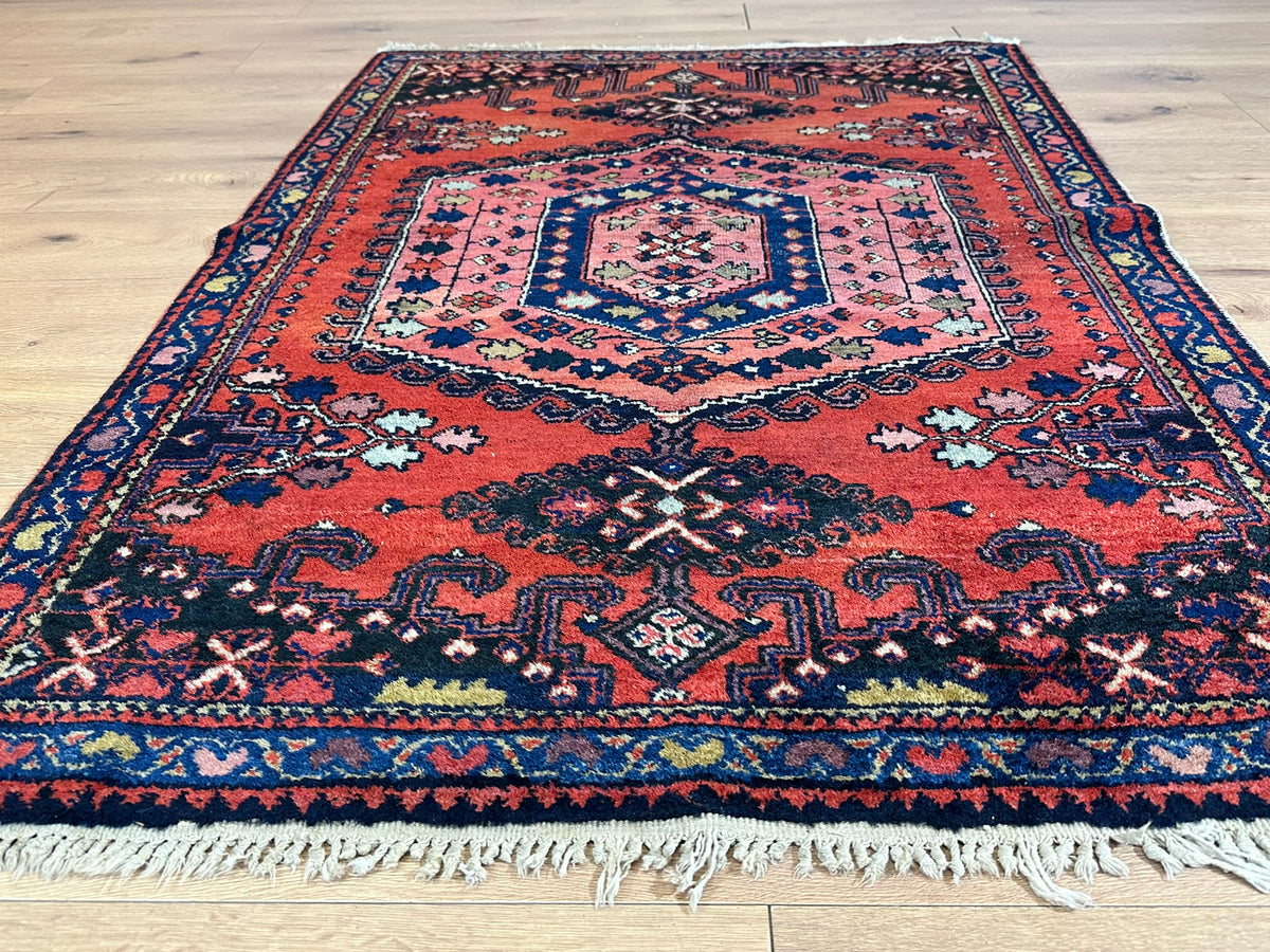 Orientteppich handgeknüpft Viss 160x114 cm