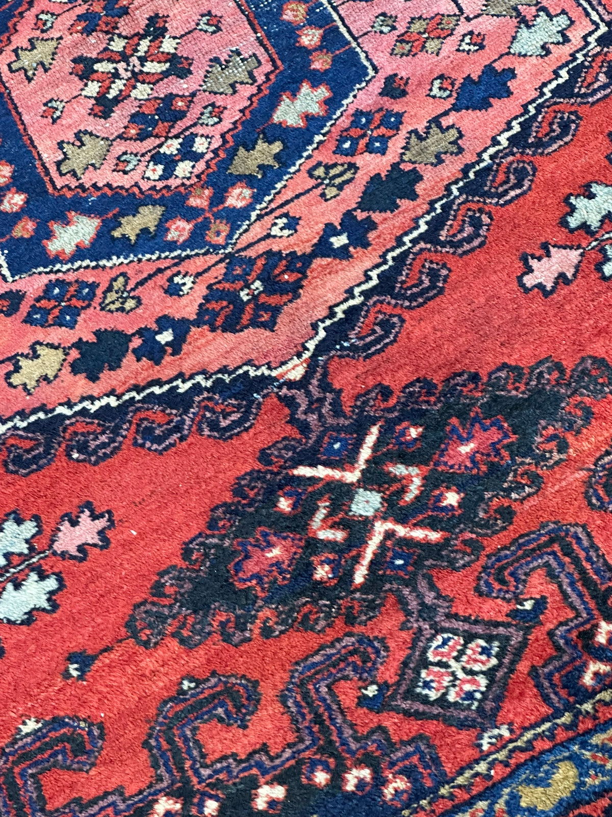 Orientteppich handgeknüpft Viss 160x114 cm