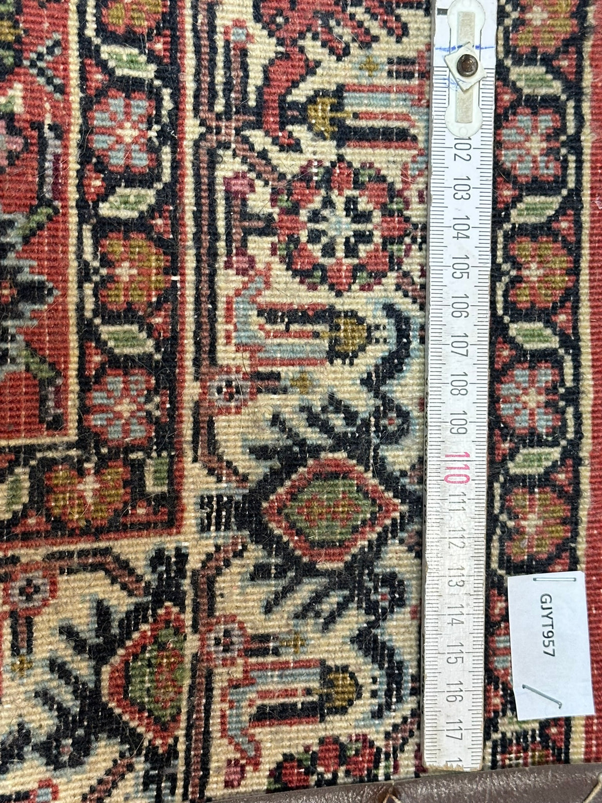 Orientteppich handgeknüpft Bidjar 138 x 83 cm