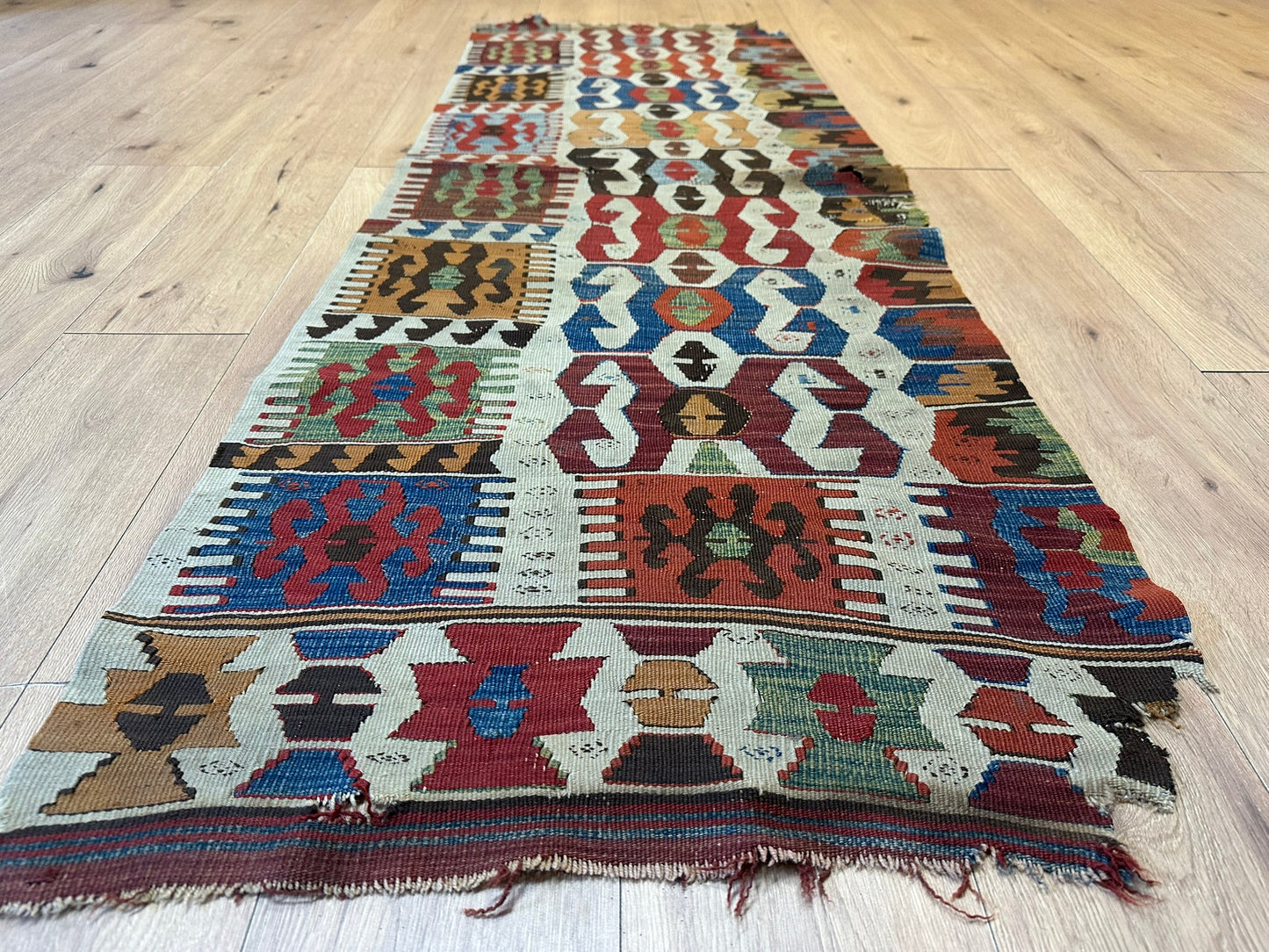 Orientteppich handgeknüpft Kelim Antik 197x70 cm
