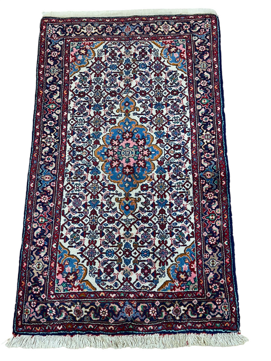 Orientteppich handgeknüpft Bidjar 130x80 cm