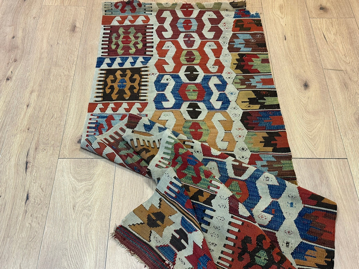 Orientteppich handgeknüpft Kelim Antik 197x70 cm