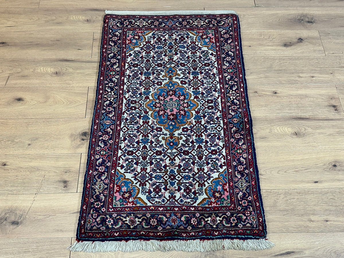 Orientteppich handgeknüpft Bidjar 130x80 cm