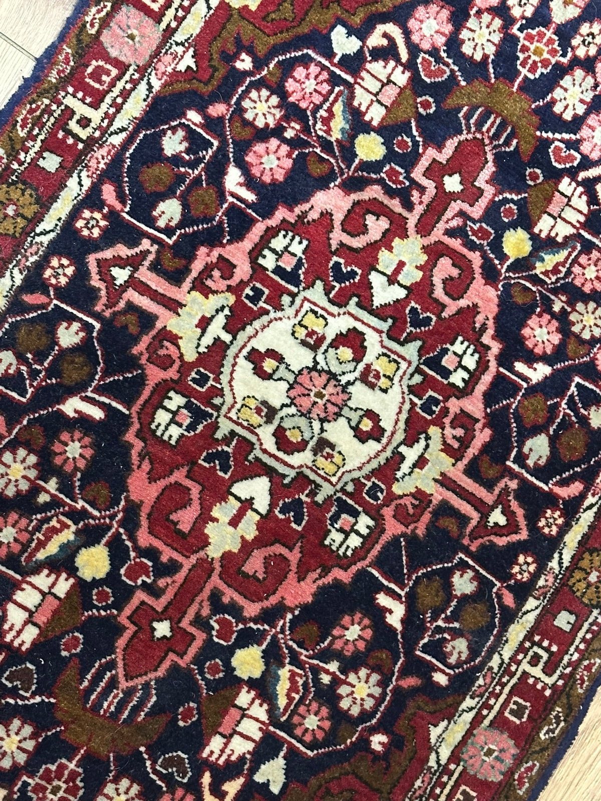 Orientteppich handgeknüpft Sarough 108 x 63 cm