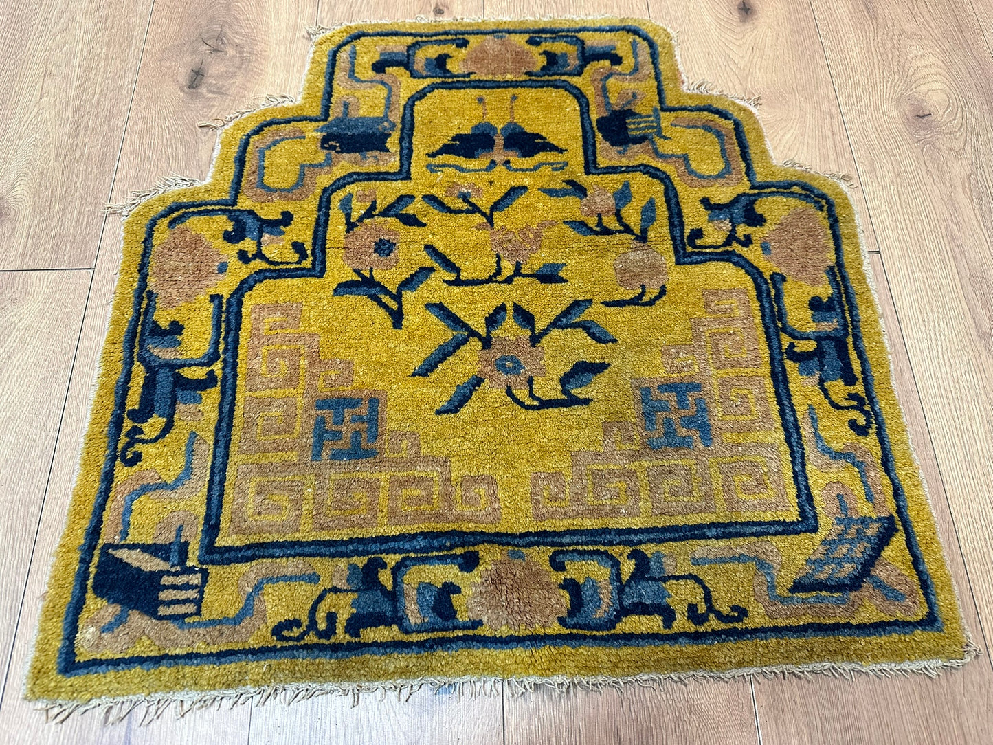 Orientteppich handgeknüpft 74x70 cm china antikes Muster