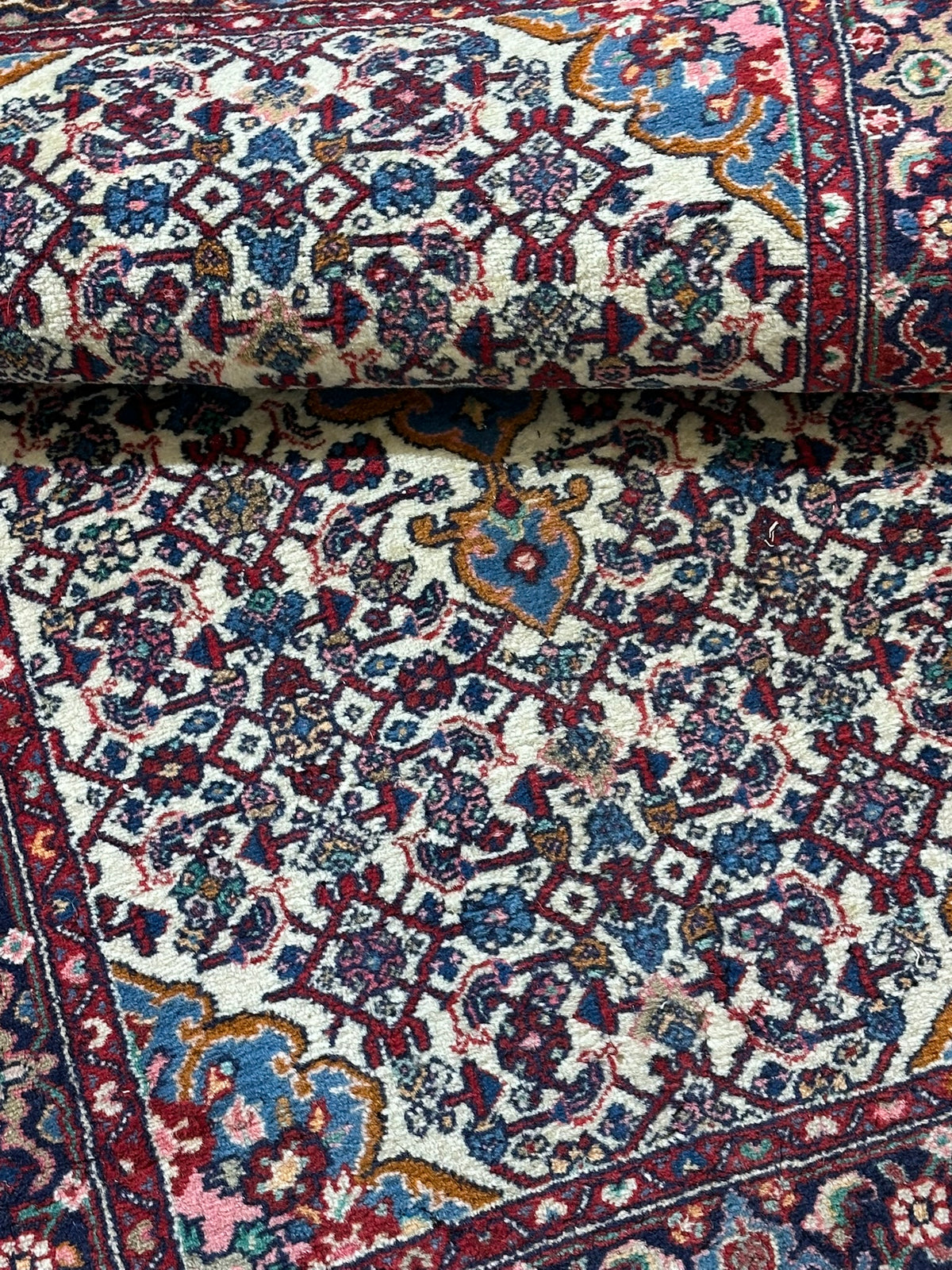 Orientteppich handgeknüpft Bidjar 130x80 cm