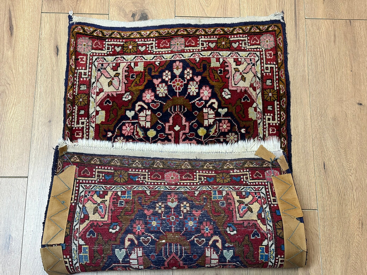 Orientteppich handgeknüpft Sarough 108 x 63 cm