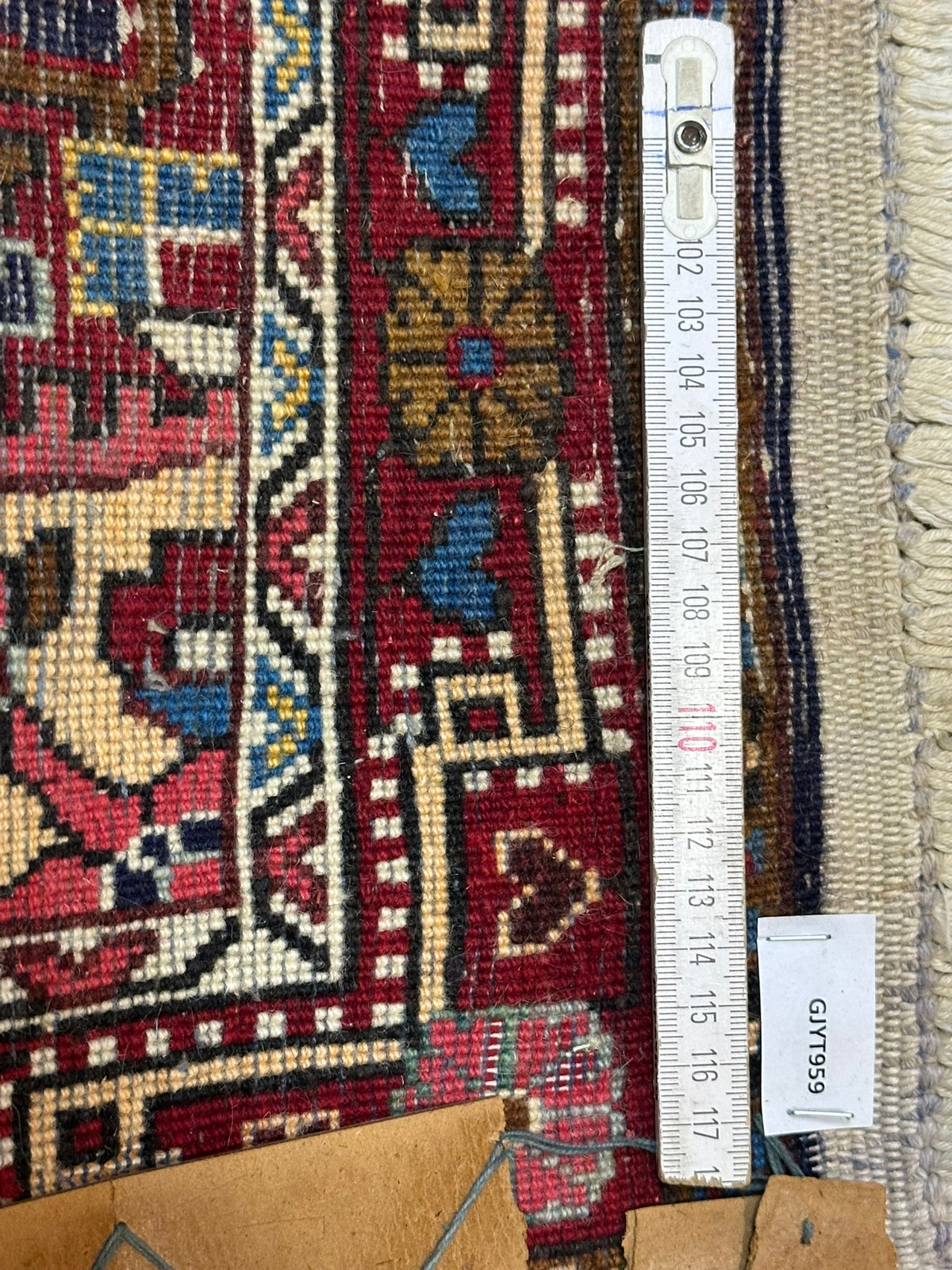 Orientteppich handgeknüpft Sarough 108 x 63 cm