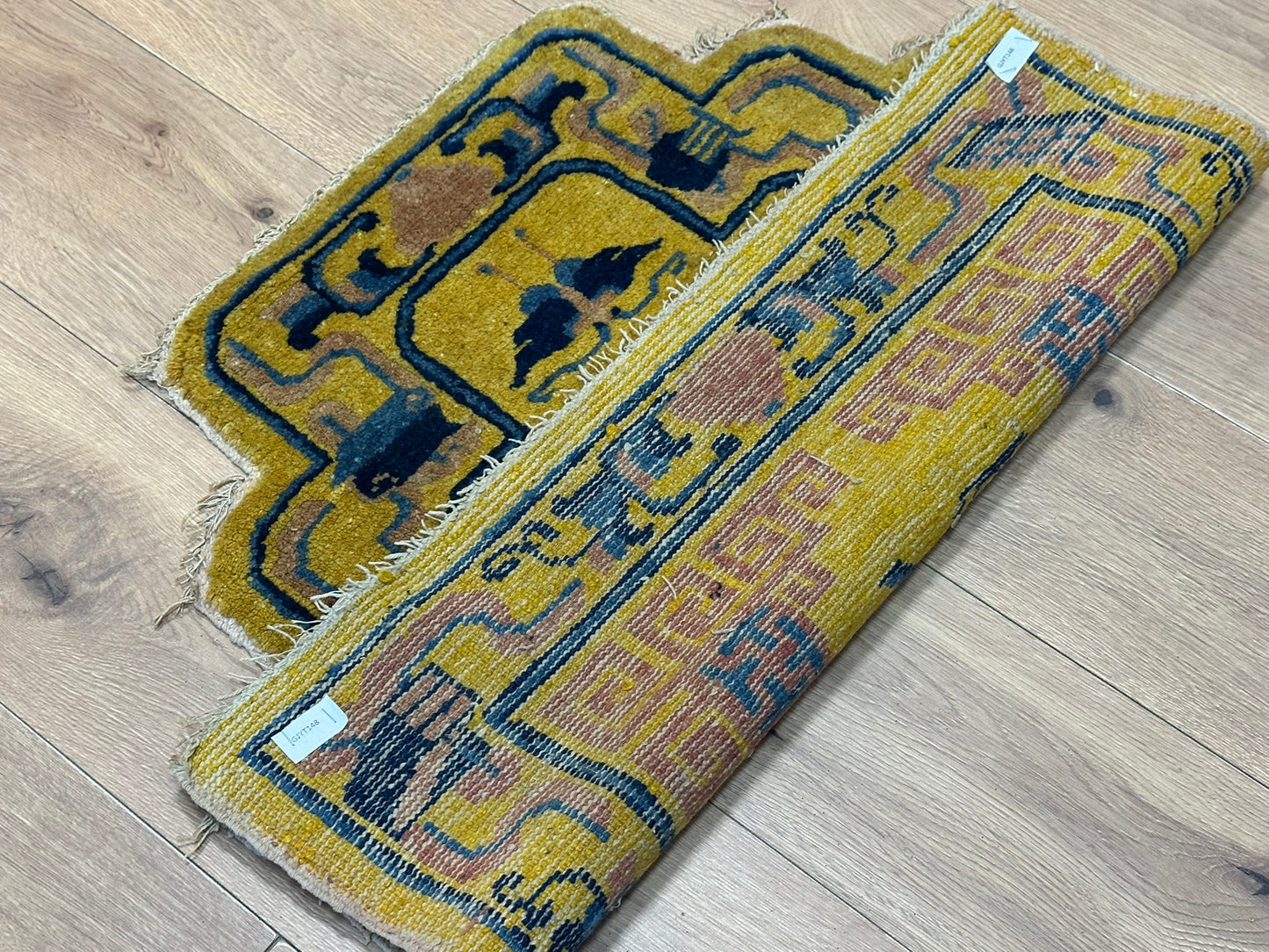 Orientteppich handgeknüpft 74x70 cm china antikes Muster