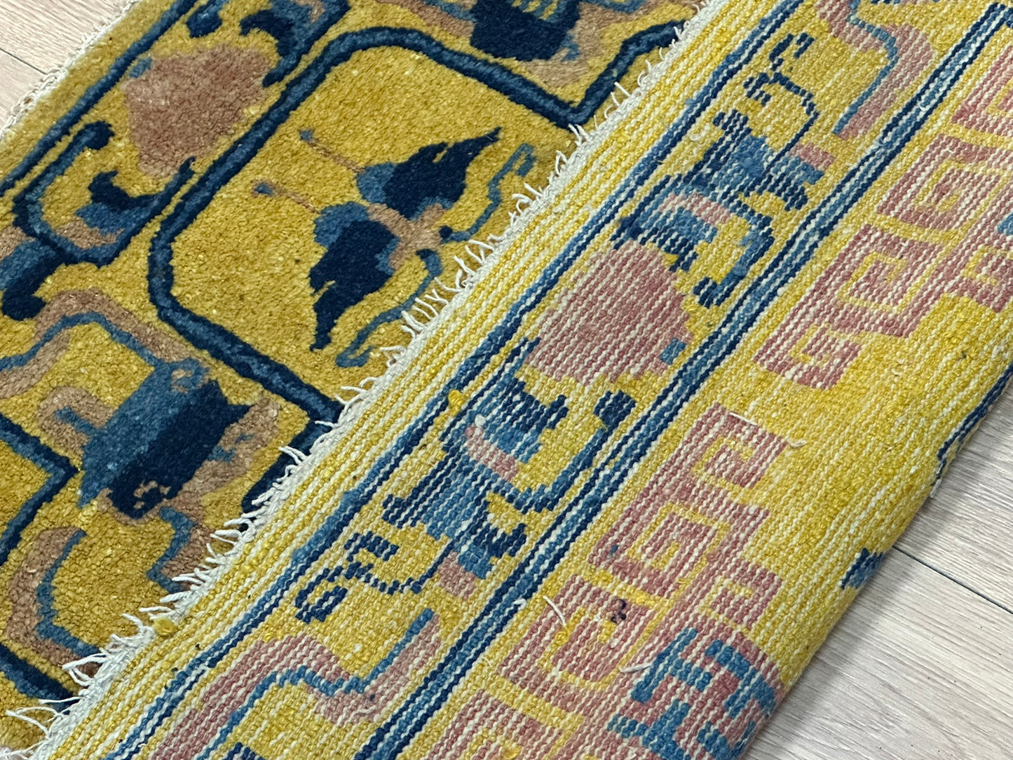 Orientteppich handgeknüpft 74x70 cm china antikes Muster