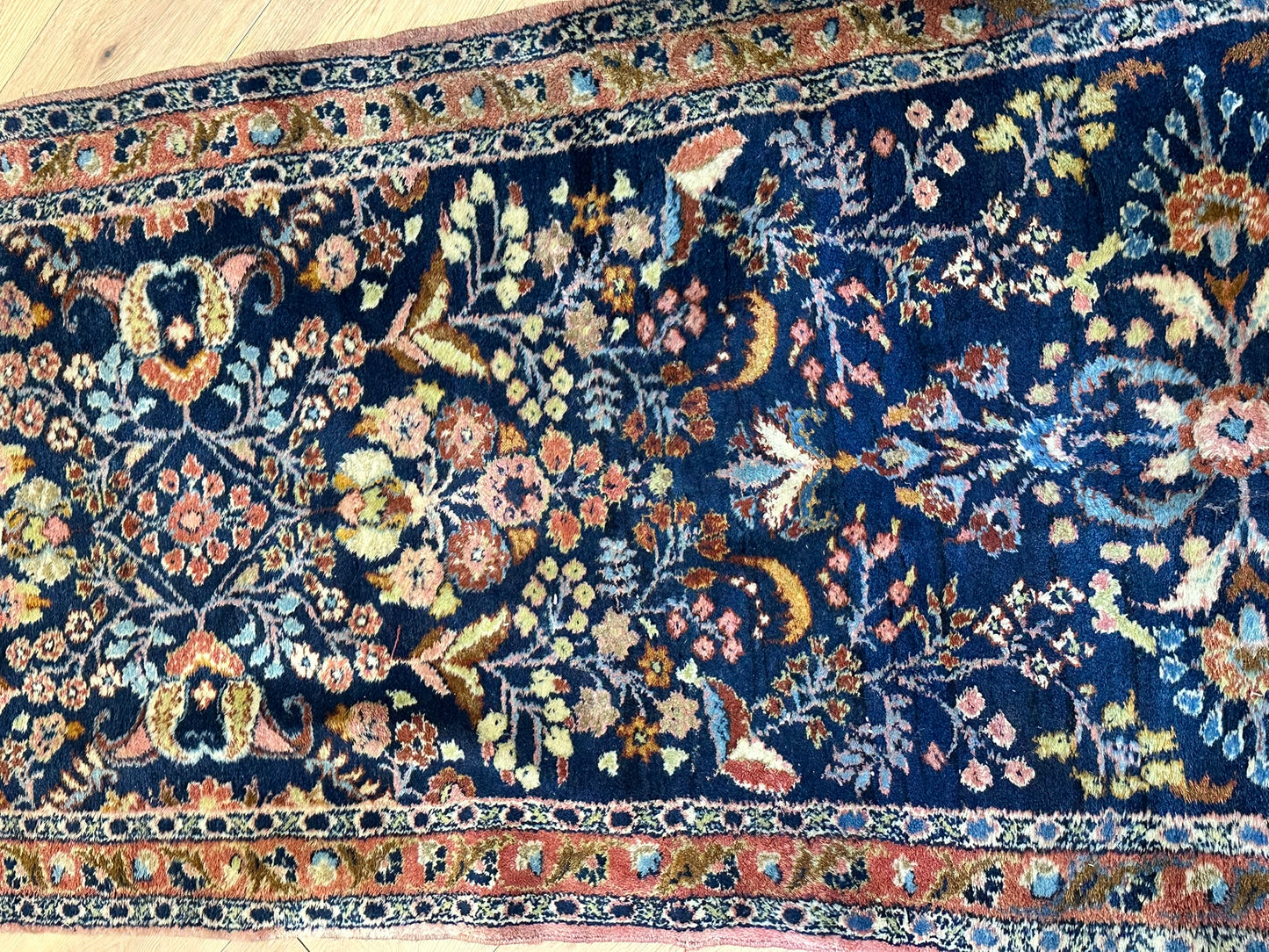Orientteppich handgeknüpft 403x84 cm antik Malayer Stil