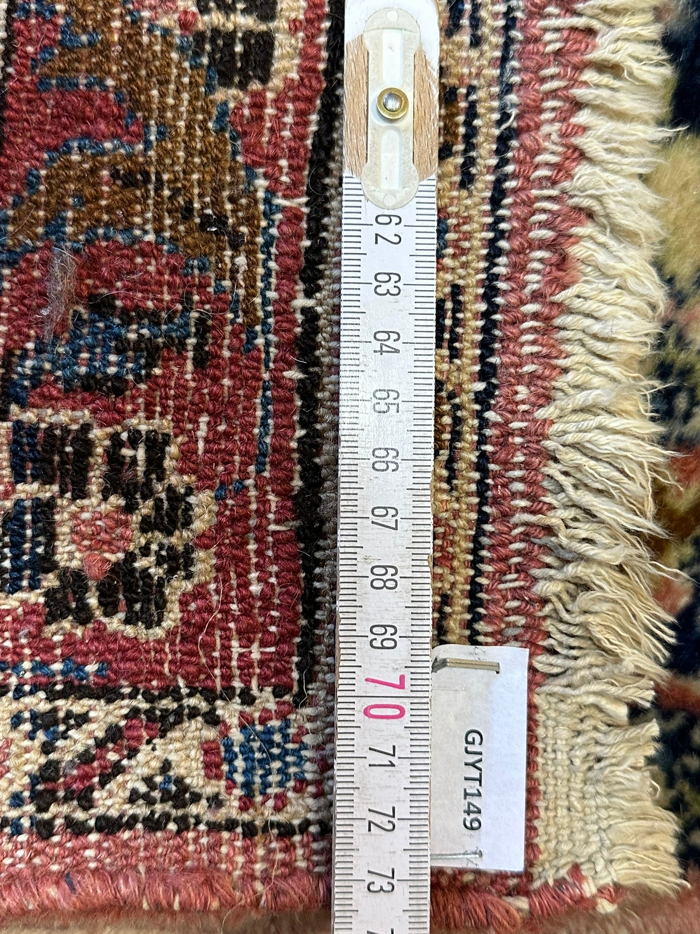 Orientteppich handgeknüpft 403x84 cm antik Malayer Stil