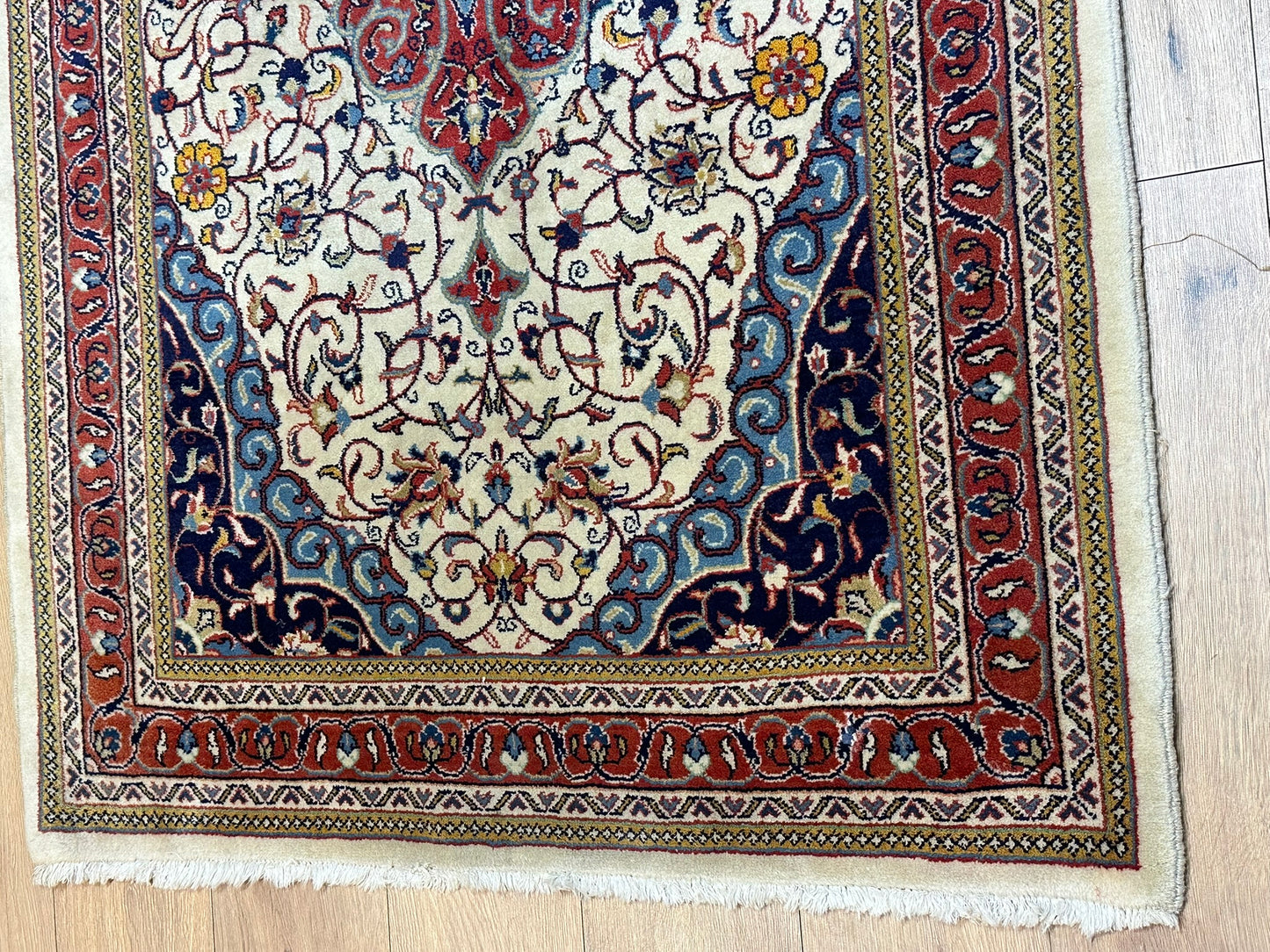 Orientteppich handgeknüpft 166x110 cm Sarouqh Medaillon
