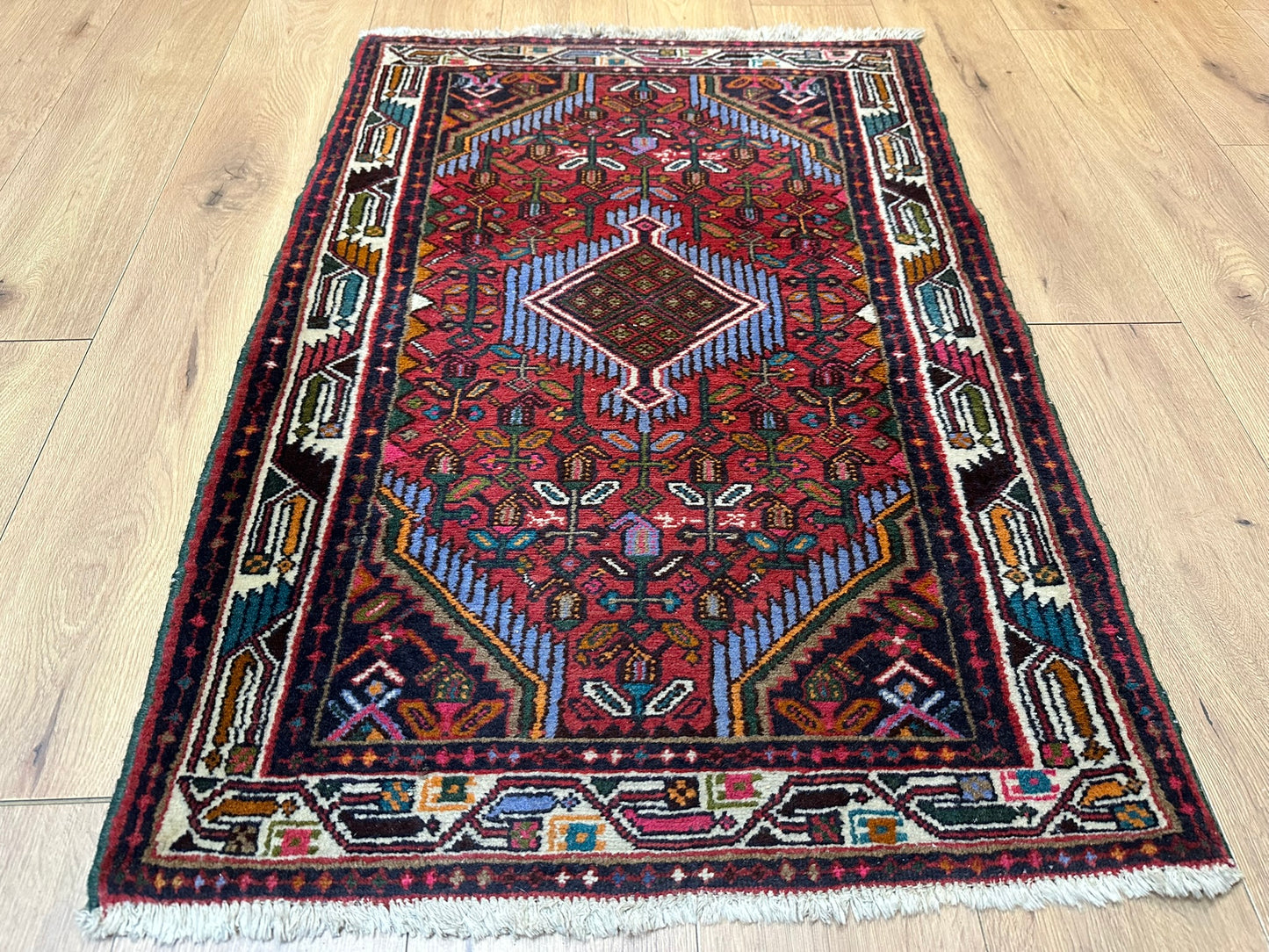 Orientteppich handgeknüpft 120x80 cm Hamadan Medaillon
