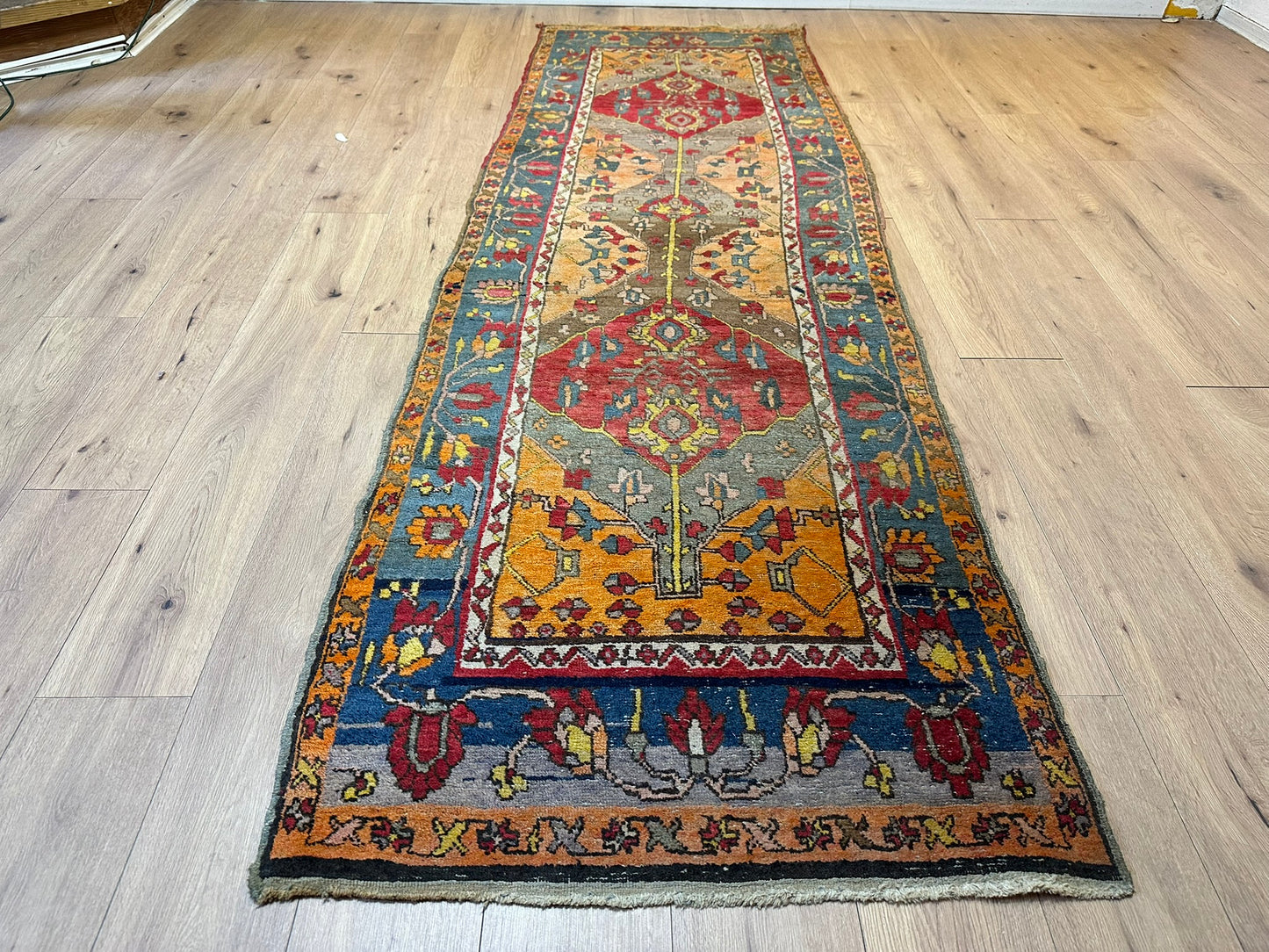 Orientteppich handgeknüpft 295x95 cm antik Bidjar