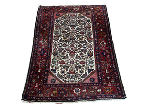 Orientteppich handgeknüpft Lilian 150x110 cm