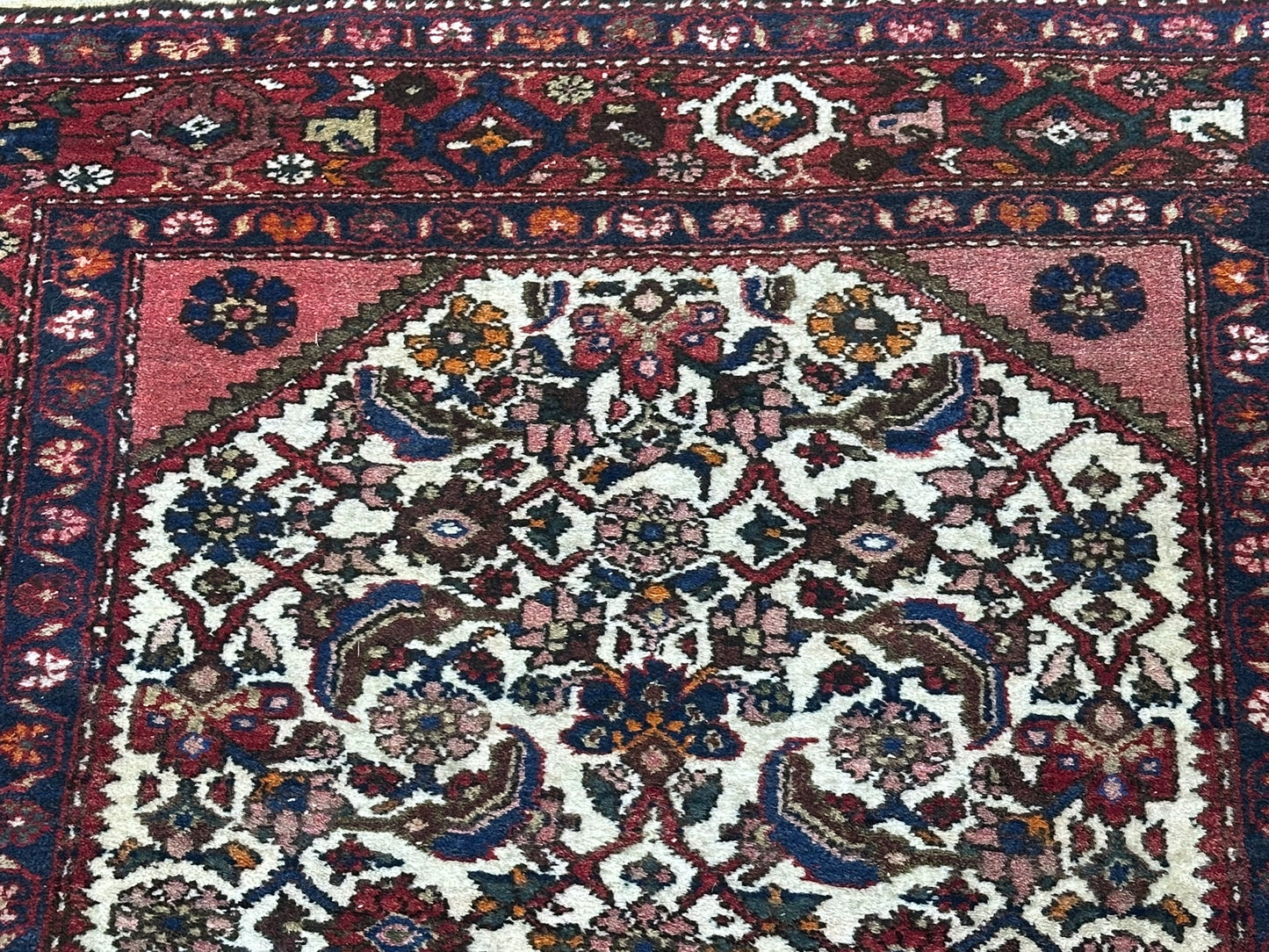 Orientteppich handgeknüpft Lilian 150x110 cm