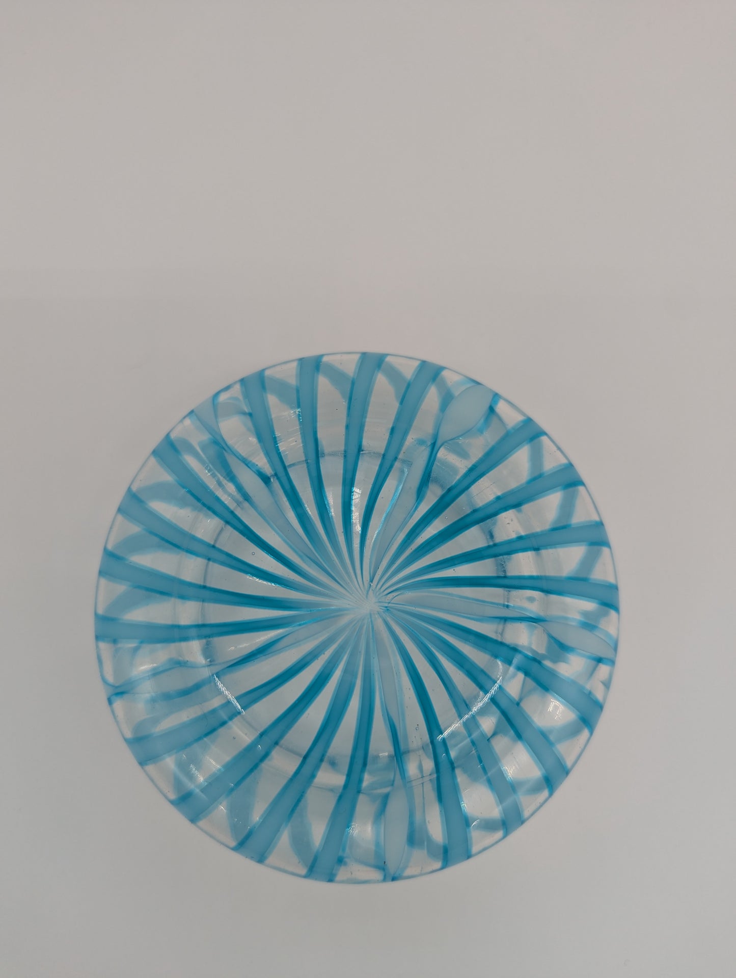 Glas Bonboniere Deckeldose in blau mit gestreiftem Design Süßigkeiten Dose