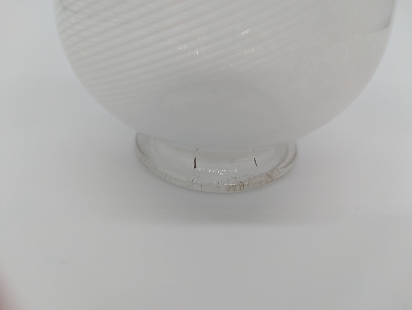 Murano Stil Karaffe Glasvase mit Stöpsel und filigranem Muster Vintage