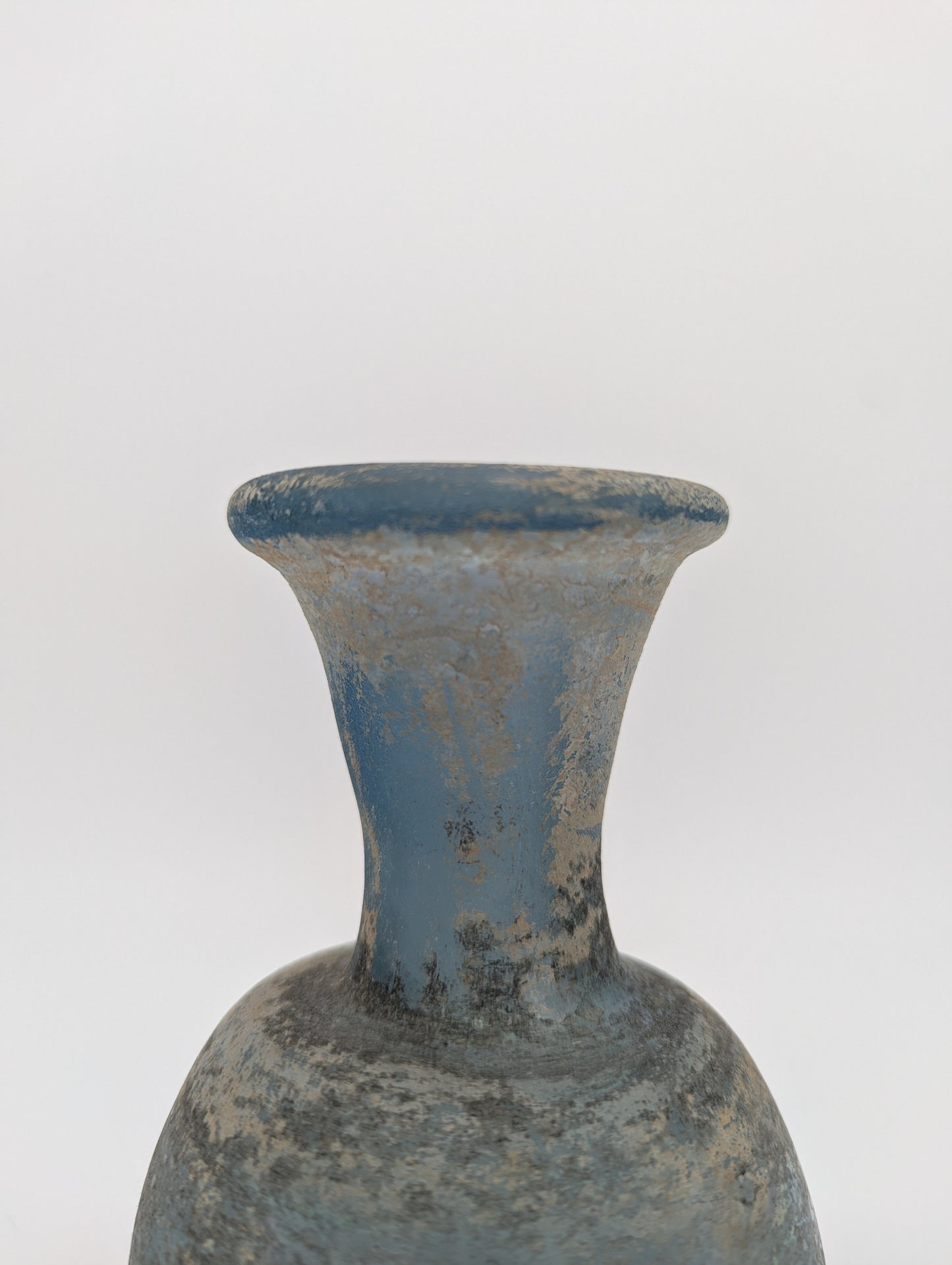 Glasvase aus Altglas mit Ölschimmer Irisglas Handarbeit Dekoration Antik