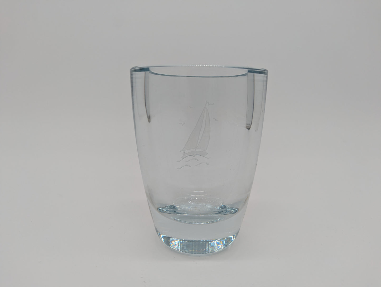 Strömbergshyttan Glasvase Kristall Vase Gravur Segelboot signiert Vintage