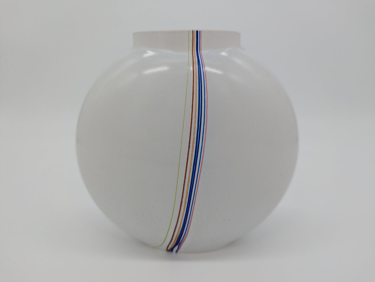 Kosta Boda Vase Glasvase signiert Studioglas Vintage mit bunten Streifen