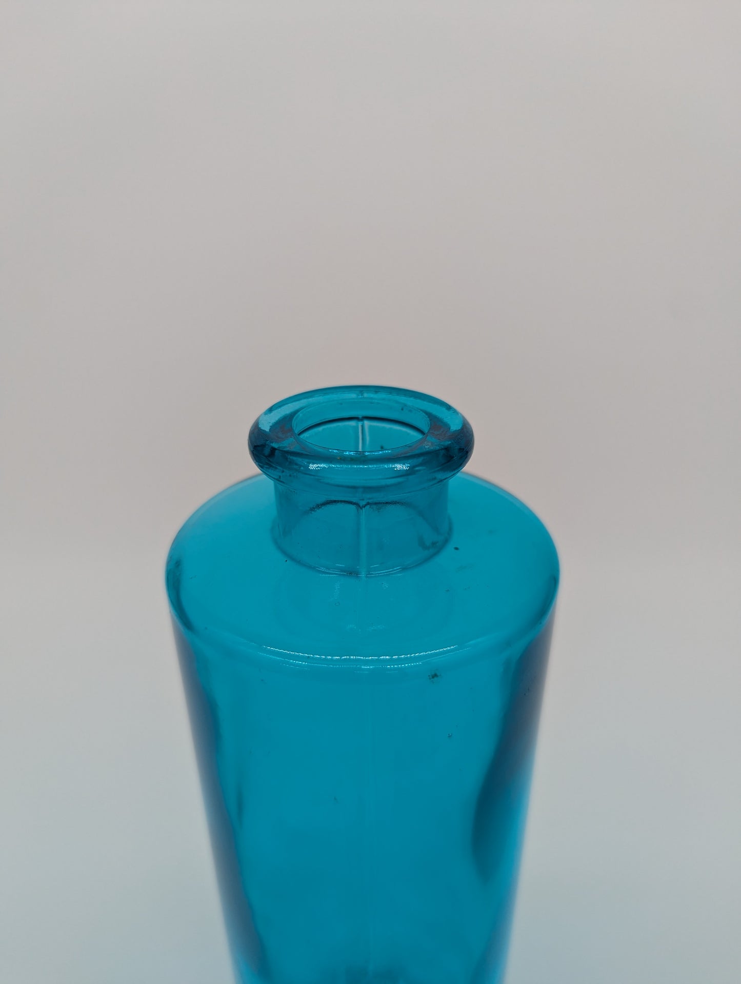 Glas Karaffe Vase Blumenvase von Sandra Rich aus blauem Glas Vintage Deko