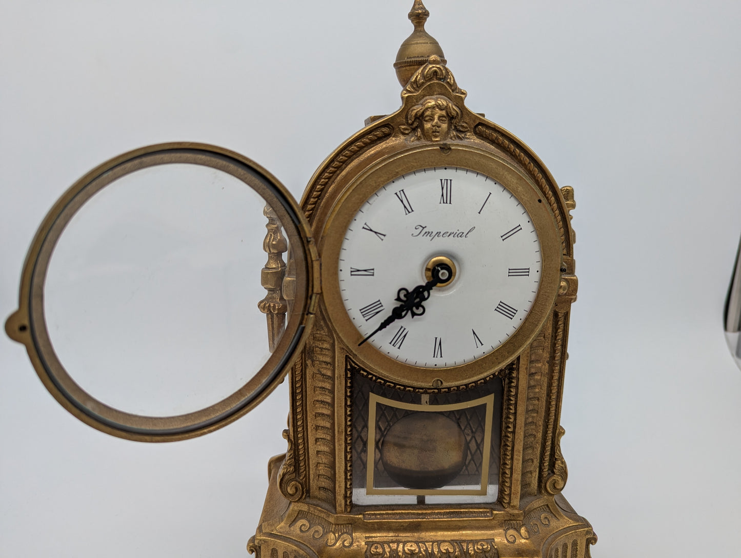 Imperial Tischuhr Kaminuhr im Barockstil Quarzwerk Batteriebetrieben Vintage