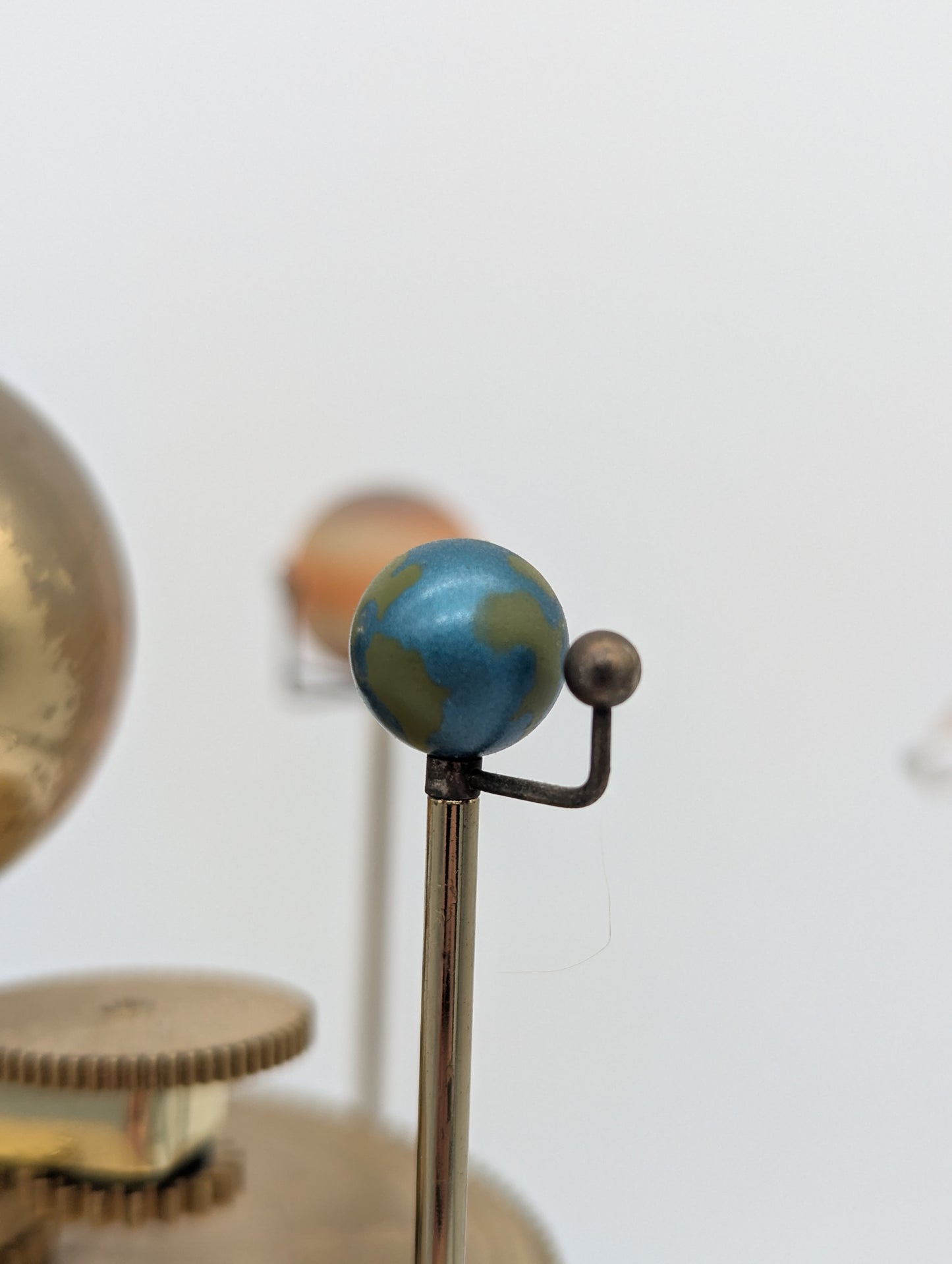 Orrery EPLTD Planetenmodell Planetenmaschine Sonnensystem aus Messing