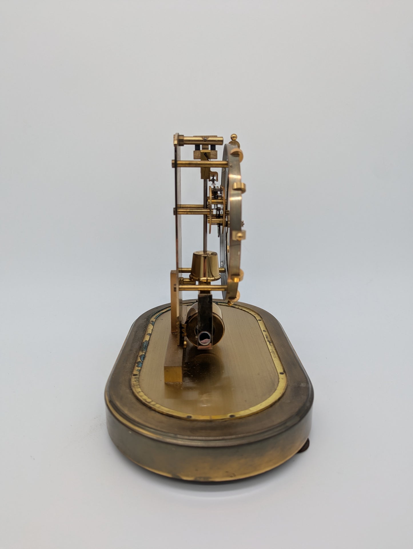 Magnetpendel Uhr Tischuhr aus Messing von Kundo Quarzwerk Mid Century