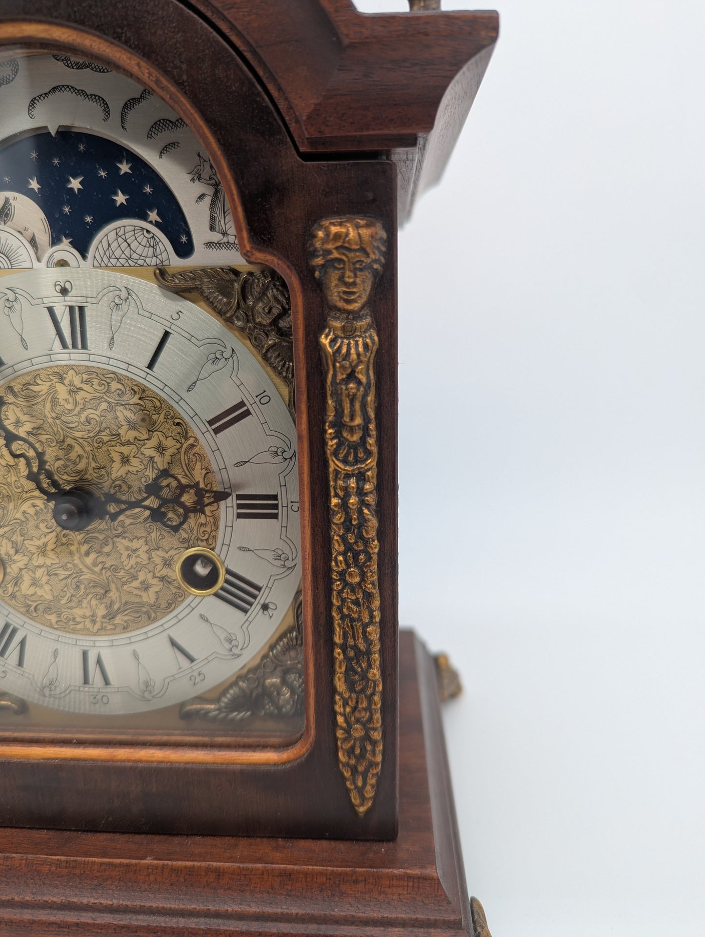 Hermle Tischuhr Kaminuhr mit Mondphase Dekorativ Vintage Mechanisches Uhrwerk