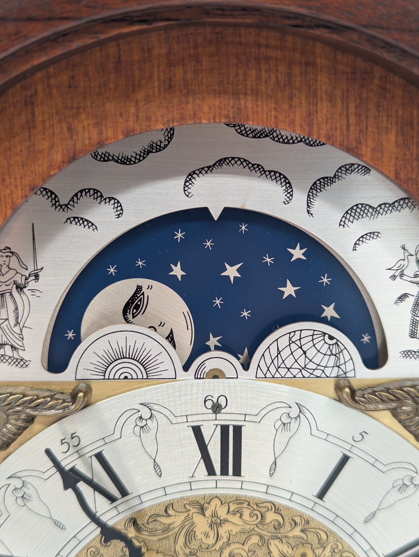 Hermle Tischuhr Kaminuhr mit Mondphase Dekorativ Vintage Mechanisches Uhrwerk