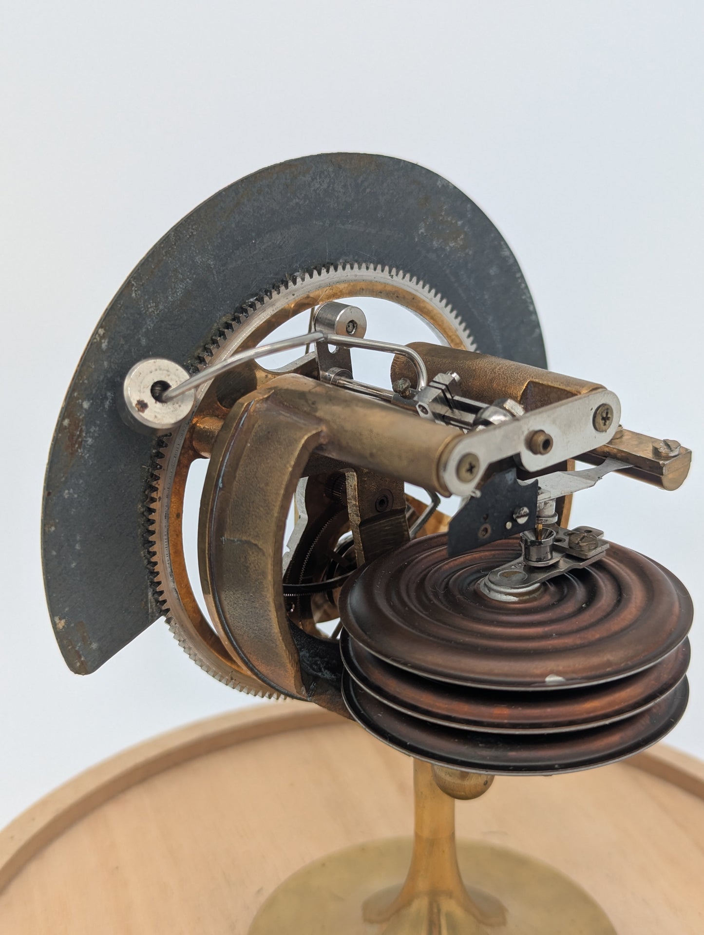 Aneroidbarometer Barometer mir Glasdom Messing Mechanik Wetterstation Vintage