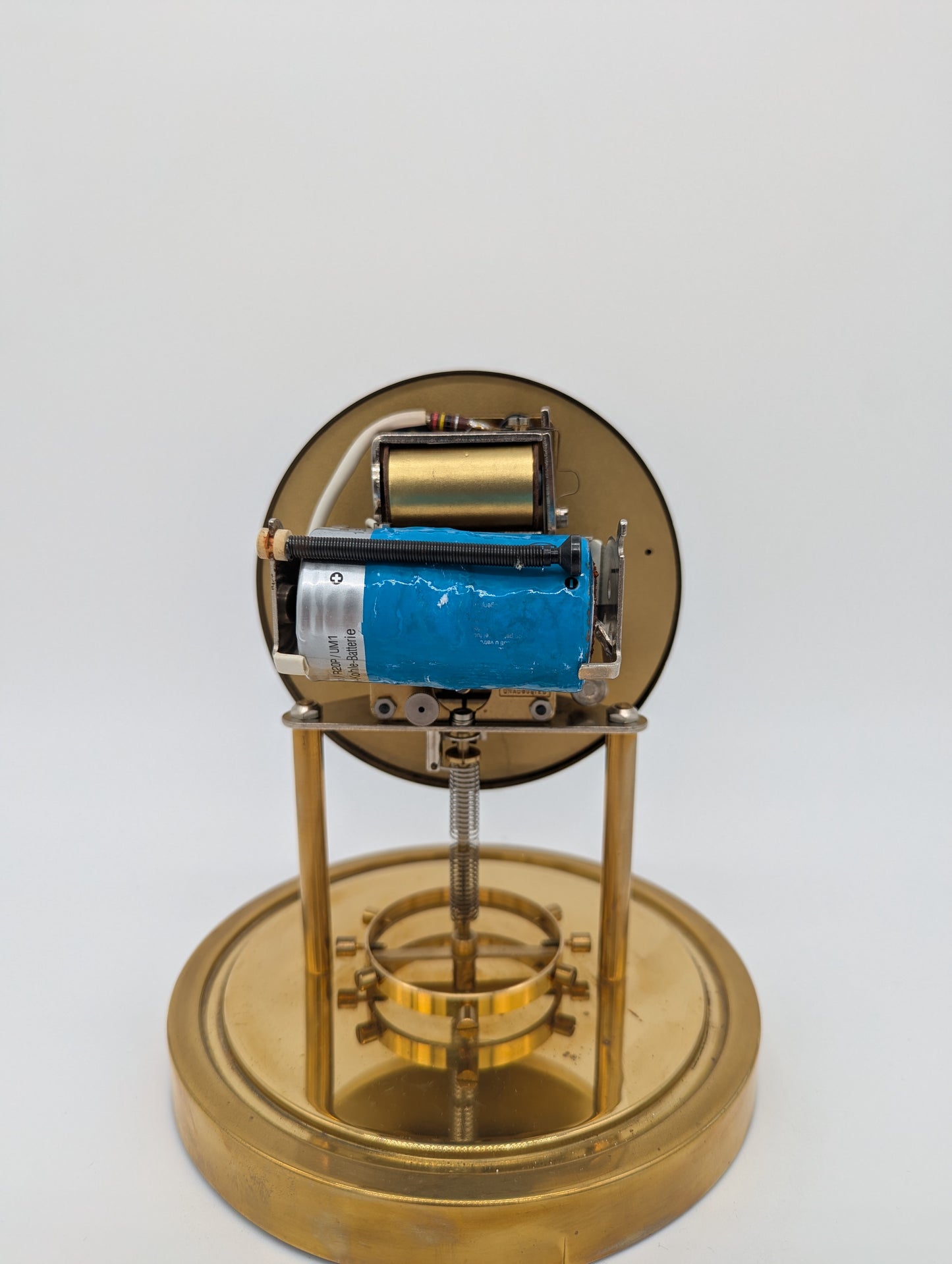 Zentra Tischuhr Kaminuhr mit Drehpendel und Glasdom Quarzwerk Vintage