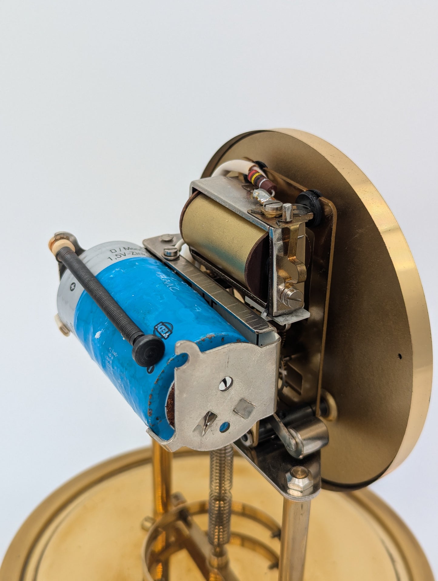 Zentra Tischuhr Kaminuhr mit Drehpendel und Glasdom Quarzwerk Vintage