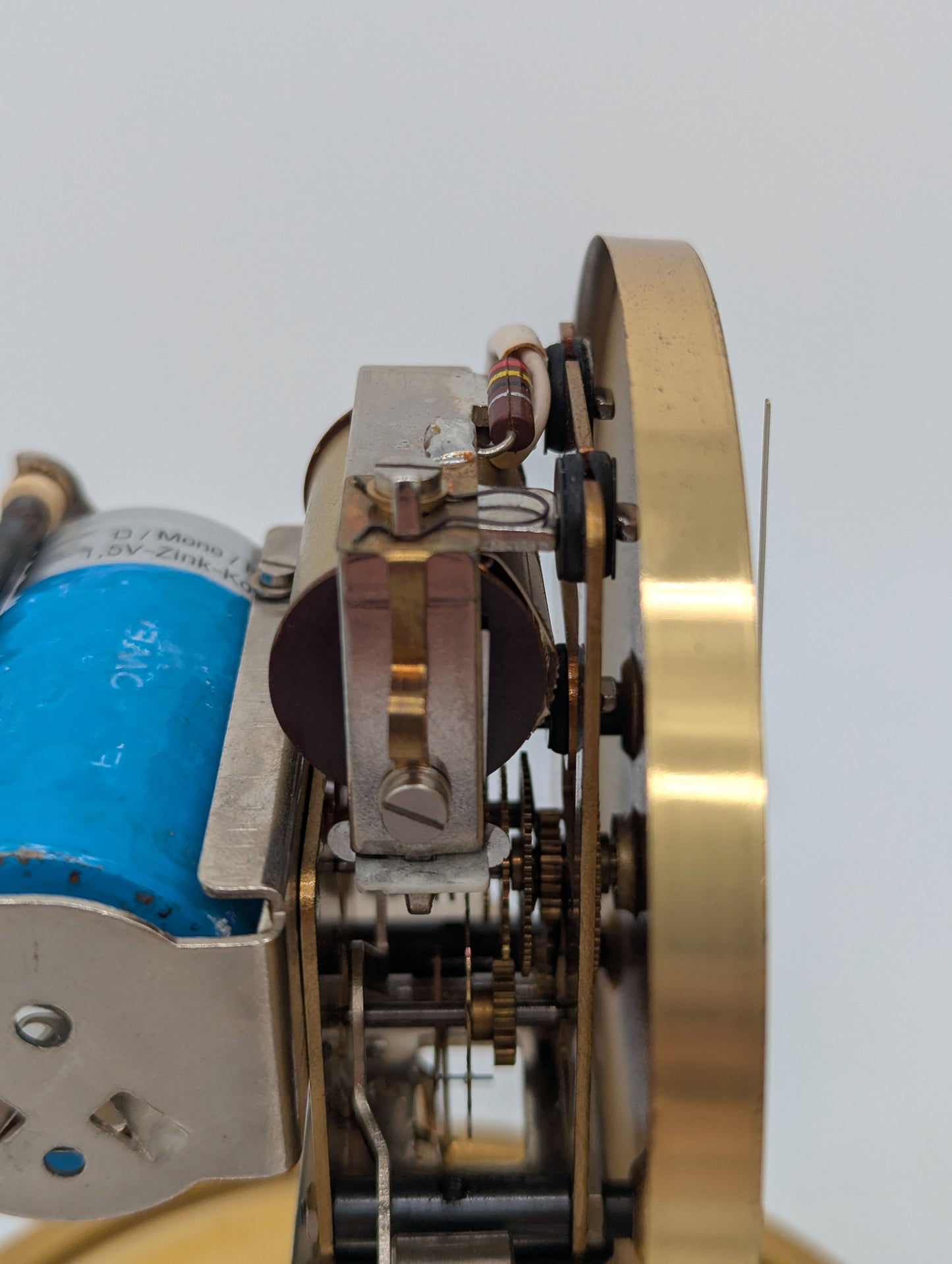 Zentra Tischuhr Kaminuhr mit Drehpendel und Glasdom Quarzwerk Vintage