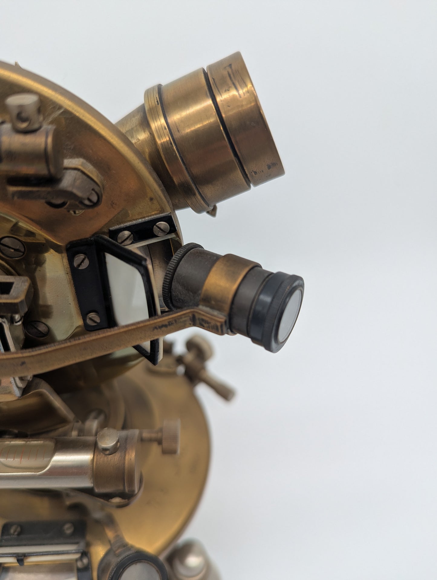 Theodolit Vermessungsinstrument Vintage aus Messing Messinstrument