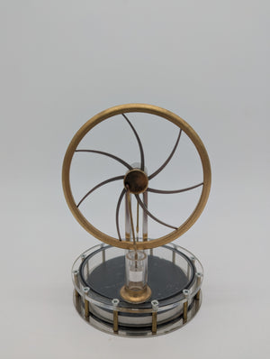 Stirlingmotor Modell Messinstrument für Windkraft Vintage Acryl